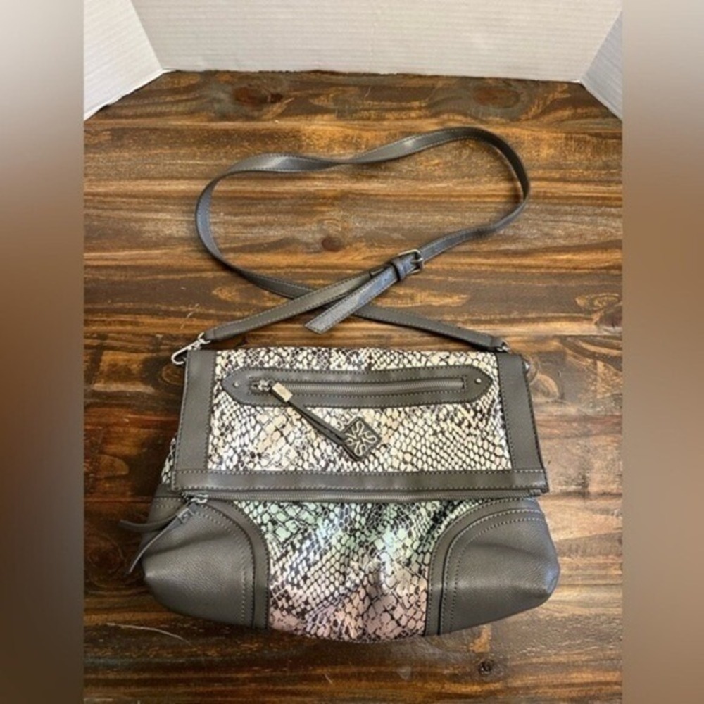 Simply Vera Vera Wang Purse‎ Crossbody 80's Reptile Print Gray NWOT